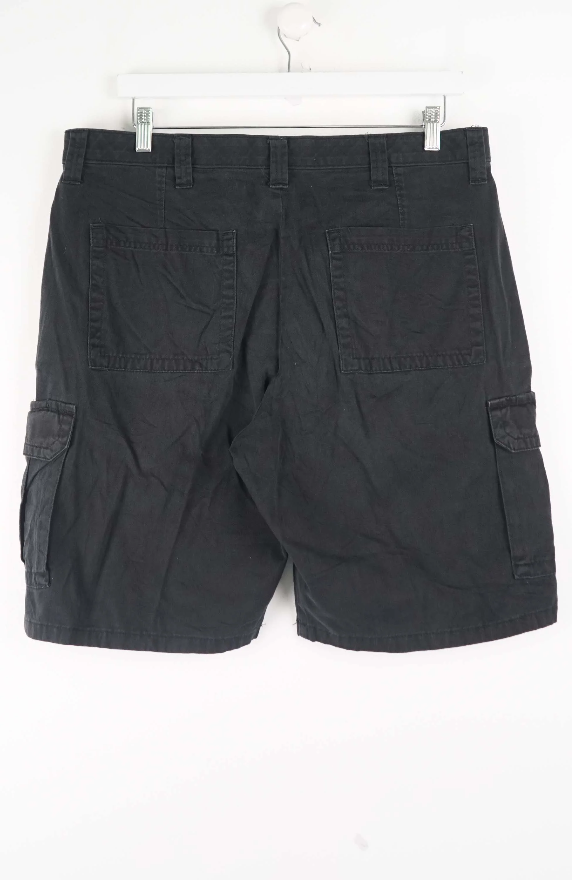 VINTAGE WRANGLER CARGO SHORTS W36 - Image 3